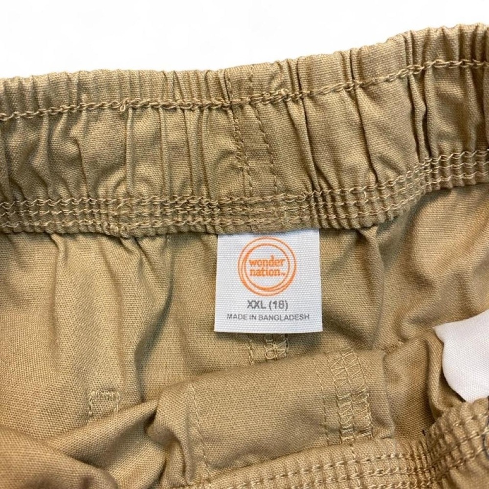 Brand new without tag, Wonder Nation Tan khaki shorts XXL with adjustable waist - Picture 2 of 5